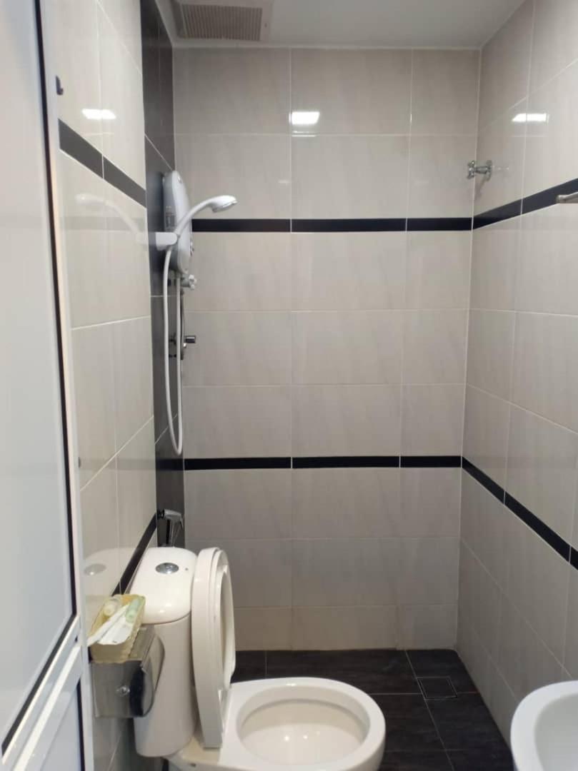 Skycity Motel Pulau Ketam Bagan Teochew Eksteriør billede